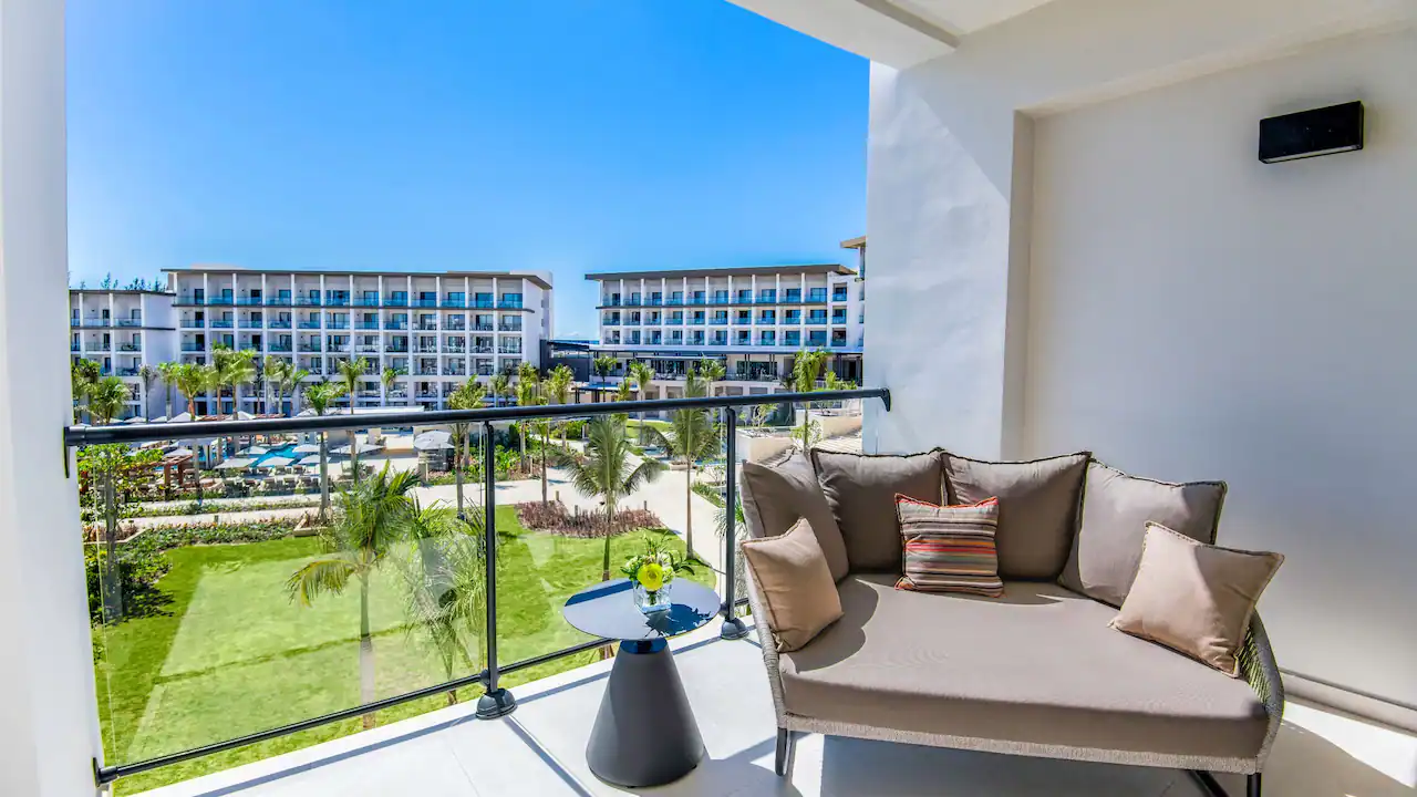Resort View Junior Suite King