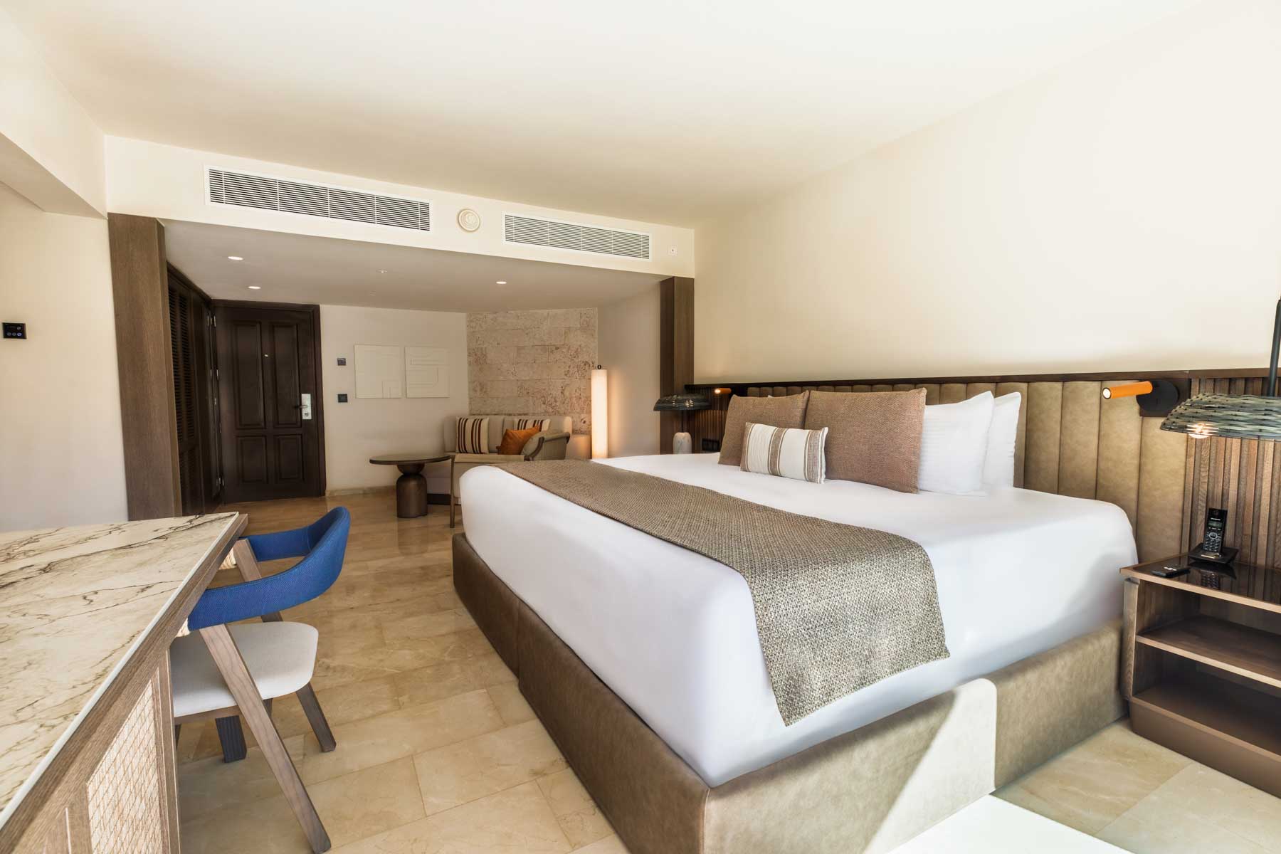 Rooftop Jacuzzi Terrace Junior Suite